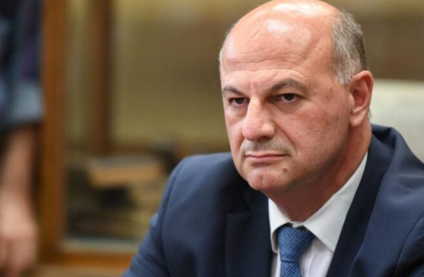 Κυνική δήλωση του υπουργού Αγροτικής Ανάπτυξης: Το πρόστιμο στον ΟΠΕΚΕΠΕ θα το πληρώσουν από την τσέπη τους οι φορολογούμενοι