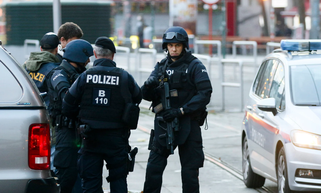 Μακελειό σε σχολείο της Γκρατς: 10 νεκροί – Σε εξέλιξη μεγάλη αστυνομική επιχείρηση