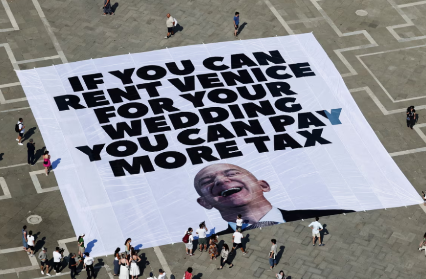 Γάμος στη Βενετία με άρωμα Amazon: Η προκλητική επίδειξη πλούτου έφερε… τρικυμία στα κανάλια