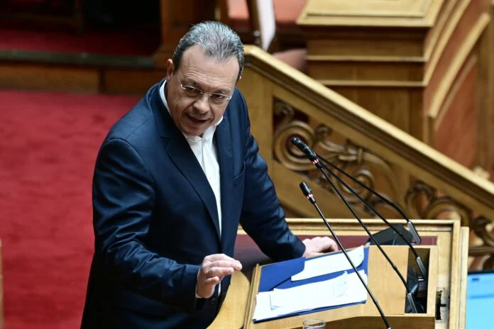 Φάμελλος στη Βουλή: «Το καθεστώς Μητσοτάκη μπάζωσε την&hellip;