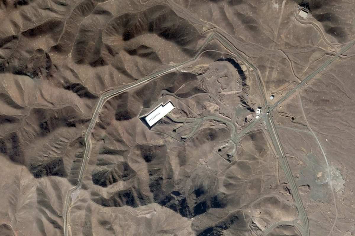 FT για Ιράν: Το απόθεμα ουρανίου υψηλού εμπλουτισμού παραμένει άθικτο μετά τις αμερικανικές…