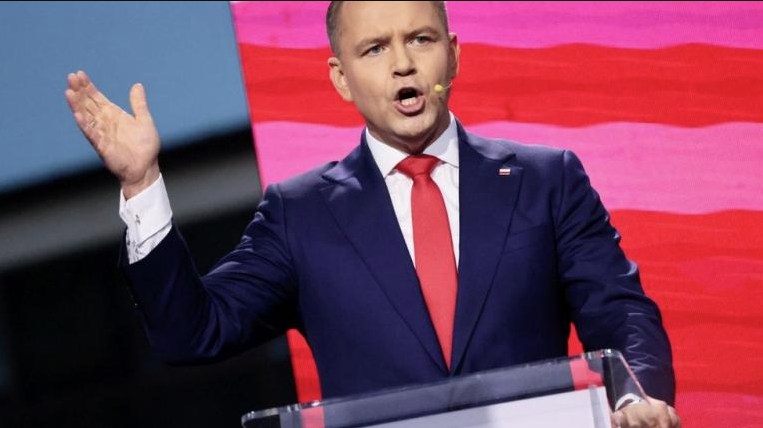 Ποιος είναι ο Κάρολ Ναβρότσκι – Τι σημαίνει&hellip;