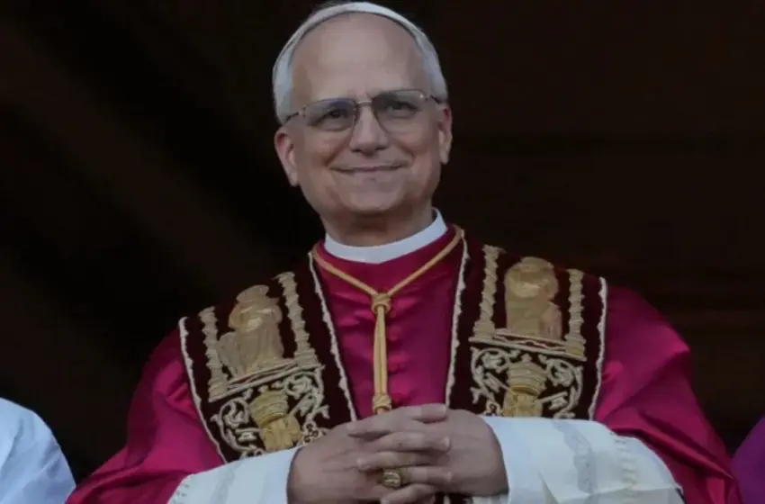 Πάπας Λέων ΙΔ’: Η Τεχνητή Νοημοσύνη στο επίκεντρο της πρώτης του μεγάλης ομιλίας