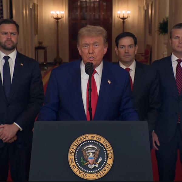 Τραμπ: Αεροπορικά πλήγματα σε πυρηνικές εγκαταστάσεις του Ιράν – «Αν&hellip;