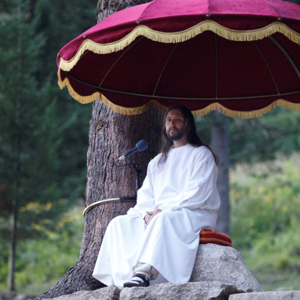 Ρωσία: Καταδίκη 12 ετών σε ηγέτη αίρεσης που ισχυριζόταν ότι είναι μετενσάρκωση…