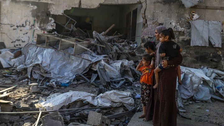 Δεκάδες Ισραηλινοί διανοούμενοι καταγγέλλουν τη γενοκτονία στη Γάζα: «Ηθικό χρέος να μη σωπάσουμε»