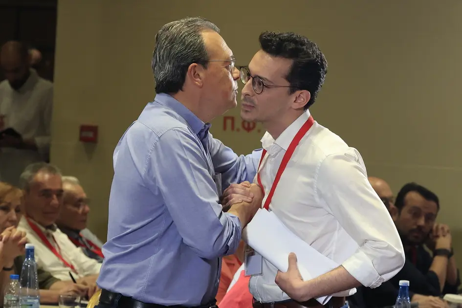 Τουρκικά πολεμικά πλοία συνοδεία στον στόλο ακτιβιστών Sumud που πλέει προς τη Γάζα