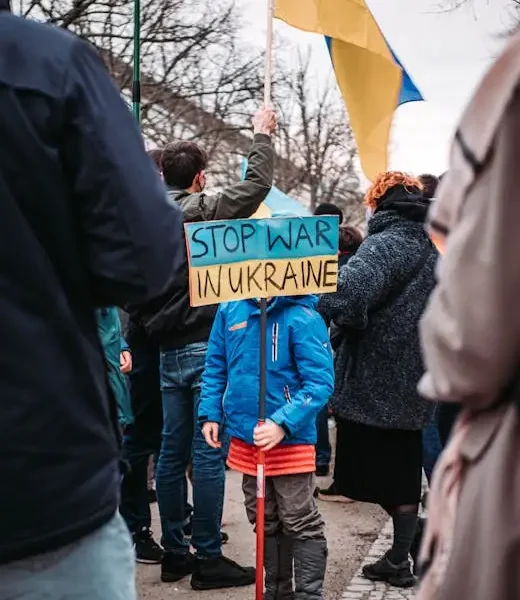 Ουκρανία: Μαζικές διαδηλώσεις κατά του Ζελένσκι για τον νόμο που καταργεί τους&hellip;