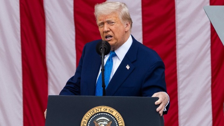 Ο Ντόναλντ Τραμπ στη Σκωτία: Γκολφ, διαπραγματεύσεις και…