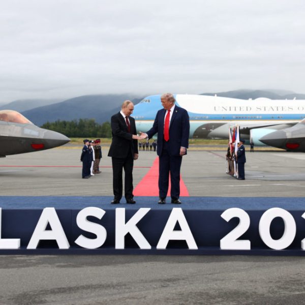 Βαγγέλης Βιτζηλαίος / Ο πόλεμος στην Ουκρανία ως εμπέδωση της&hellip;