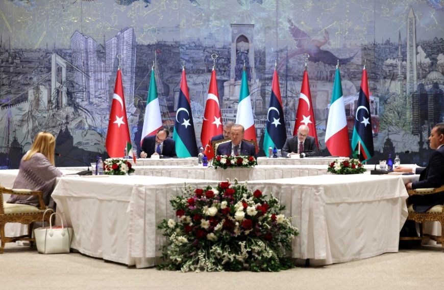 Τριμερής Τουρκίας-Ιταλίας-Λιβύης στην Κωνσταντινούπολη: Η Ελλάδα εκτός σημαντικών&hellip;