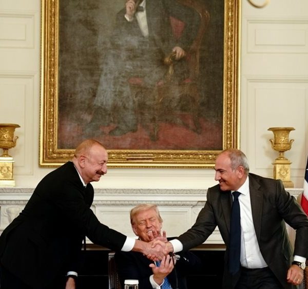 Ιστορική ειρηνευτική συμφωνία για Αρμενία και Αζερμπαϊτζάν με τη μεσολάβηση&hellip;