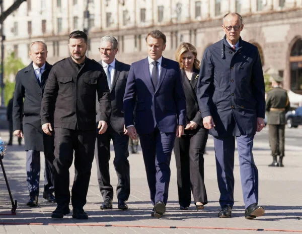 Οι Ευρωπαίοι εγκαταλείπουν την εκεχειρία στην Ουκρανία και στοιχίζονται με την πολιτική Τραμπ&hellip;