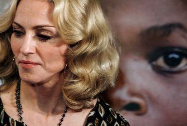 Η Madonna καλεί τον Πάπα Λέοντα να επισκεφθεί τη Γάζα