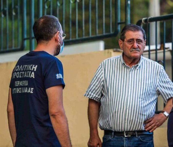 Πελετίδης: «Καθυστέρηση στα εναέρια μέσα – Η φωτιά έφυγε από την Πάτρα»