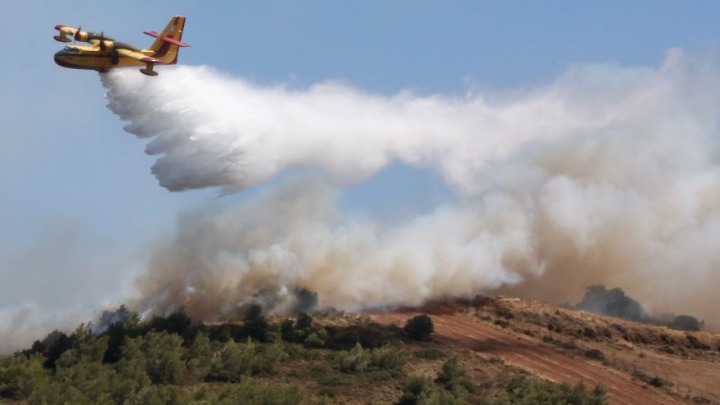 Σε ύφεση οι πυρκαγιές στην Κερατέα Αττικής και&hellip;