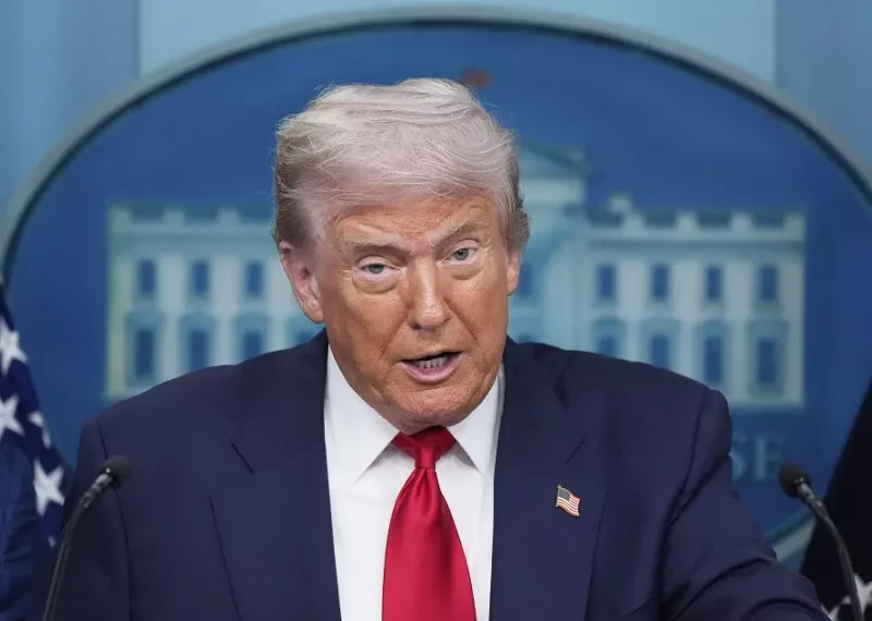 Ο Τραμπ τα έβαλε τώρα με τη Νότια Κορέα