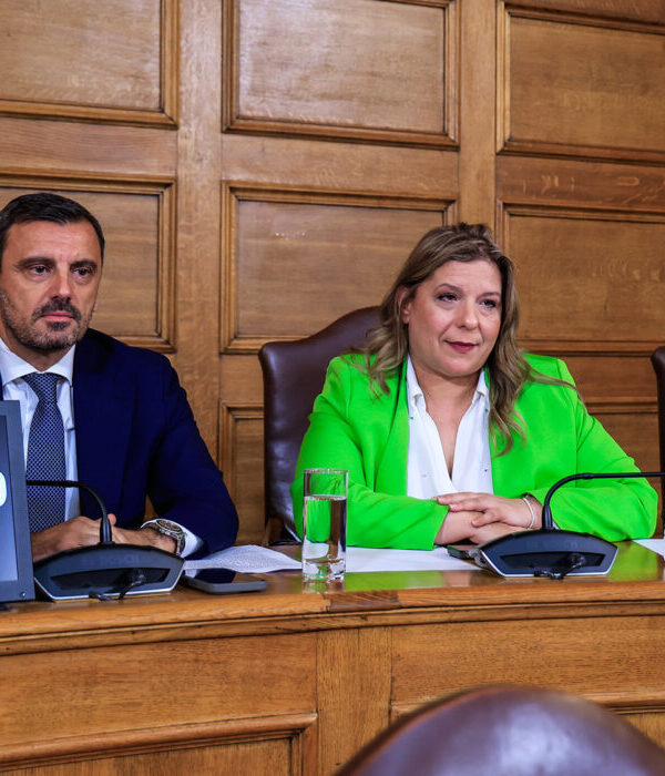 Προσκλητήριο… νεκρών από τη ΝΔ στην Εξεταστική για τον ΟΠΕΚΕΠΕ