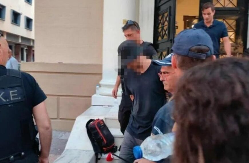 Φωτιά στην Πάτρα: Δικαιωμένοι οι δύο νεαροί εθελοντές…