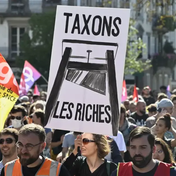 Η Γαλλία σε τροχιά γενικής απεργίας: Μέτωποσυνδικάτων κατά Λεκορνί