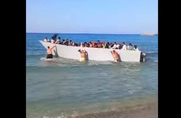 Fake news η ιστορία με τη βάρκα των μεταναστών στη…