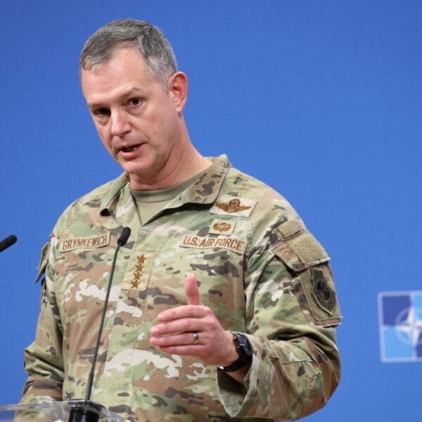 «Eastern Sentry»: ΝΑΤΟ στέλνει στρατεύματα, Rafale, F-16 και Eurofighter στα…