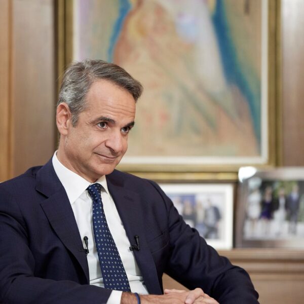 Μητσοτάκης: «Πατριωτικές φοροαπαλλαγές αντί για πατριωτικούς φόρους»