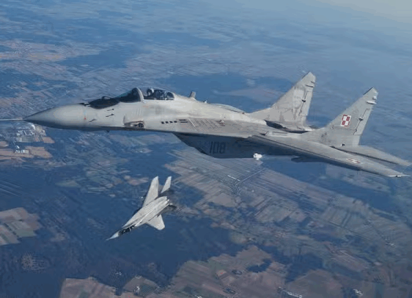 Συναγερμός στο ΝΑΤΟ: Σε πλήρη ετοιμότητα η αντιαεροπορική άμυνα στην…