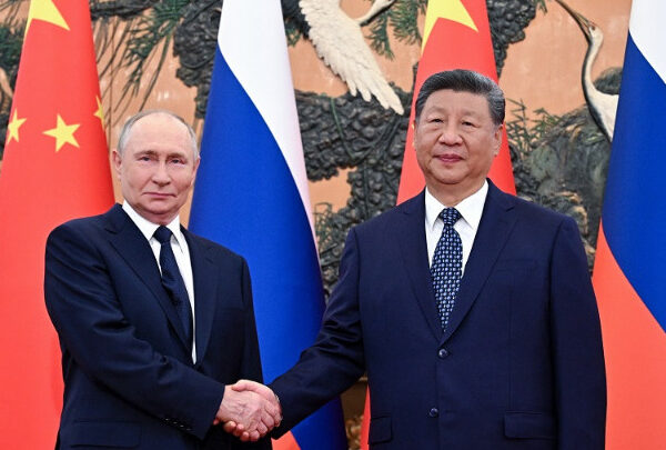 Πεκίνο-Μόσχα: Ενιαίο μέτωπο απέναντι στη Δύση