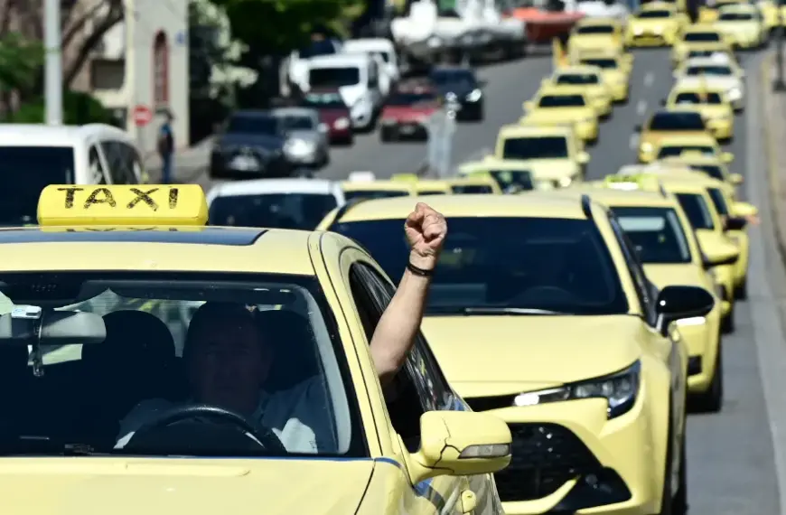 Ταξί: Νέα 48ωρη απεργία προκήρυξε το ΣΑΤΑ ενάντια στις μεταρρυθμίσεις της κυβέρνησης