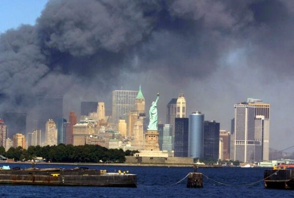 Η Νέα Υόρκη θυμάται: 24 χρόνια από την 11η Σεπτεμβρίου